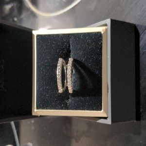 Size 5.5 jacket style diamond band